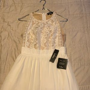 Lulu’s wedding dress size small